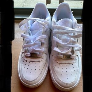 Air Force 1s sneakers